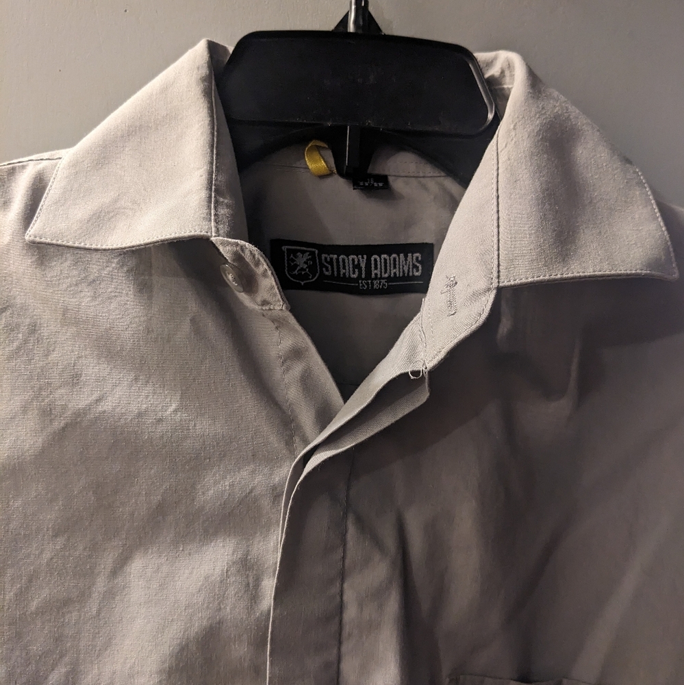 Shirt - Picture 2 of 4